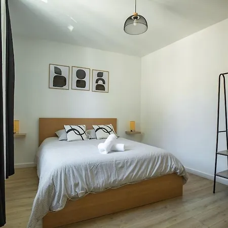 Centre - Parking - Place Du Peyrou - Tram A 2 Min דירה