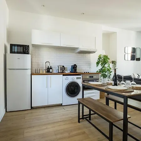 Apartamento Centre - Parking - Place Du Peyrou - Tram A 2 Min
